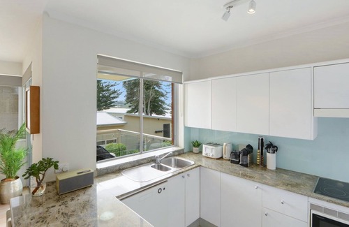 Avoca Beach Apartment | Marese 6 - Cosy and Tranquil Beachfront Unit