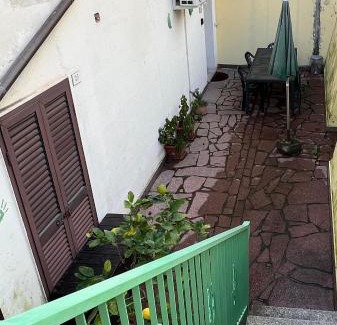 Montignoso Apartment | Mari & Monti