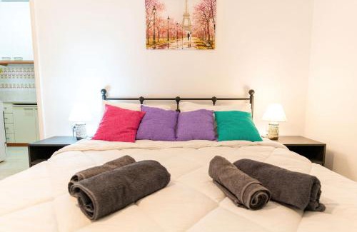 Goudi Apartment | Maria's Apartment δίπλα στο Νοσοκομείο Παίδων και στο Λαϊκό