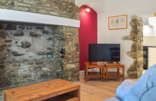 Llanfynydd House | Mariah - Uk47136