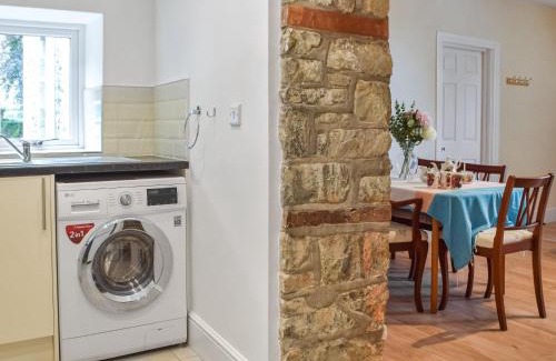 Llanfynydd House | Mariah - Uk47136