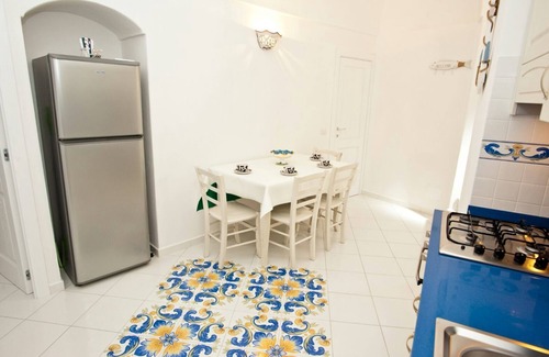 Le Forna Apartment | Maridea Ponza, ERMES perfect Mediterranean style apartment with sea view