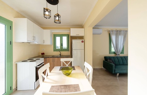 Pigadhakia Cottage | Marietta's 2 Bedroom Cottage