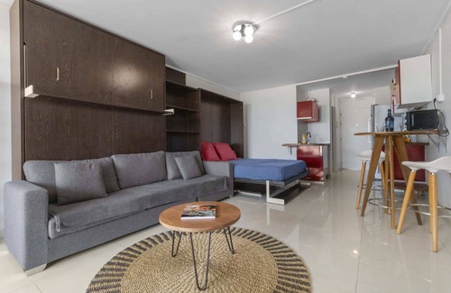 Marigot Apartment | Marigot Bay - Studio Apartment, Sleeps 4