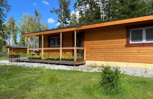 Laane-Nigula Parish Apartment | Marika Puhkeküla - Metsanurga Puhkemaja "Barrel Sauna included"