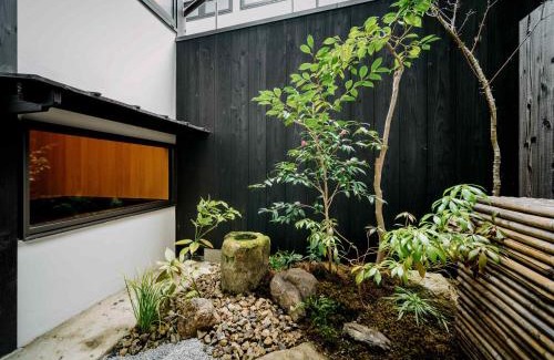 Karasuma House | Marikoji Machiya House