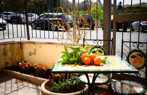 Frascati Apartment | Marilyn's House 2 - Independent Holiday Home (Short Rentals)