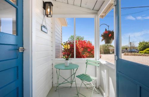 Waterford Hotel | Marina Bay Cottages