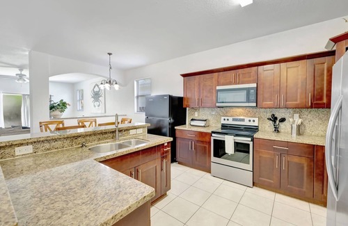 River Oaks House | Marina Casa – Beautiful 4BR/2BA Fort Lauderdale Private Home
