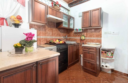 Kruncici Villa | MARINA Holiday House with Pool