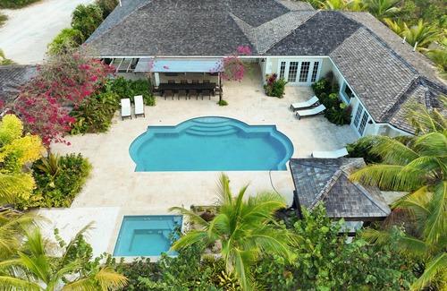 Hartswell House | Marina House - Stunning Waterfront Home With Marina & Pool