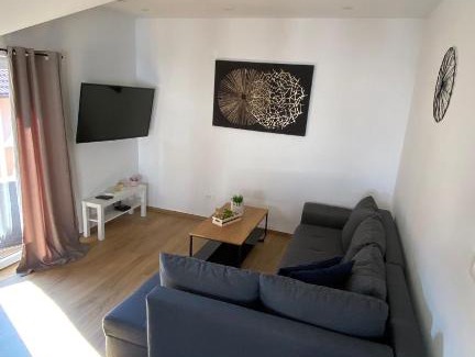 Sesvete Apartment | Marina