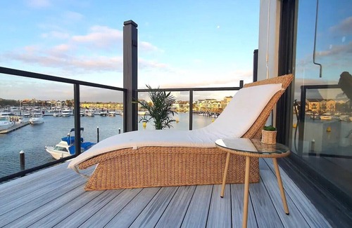 Patterson Lakes Apartment | Marina Magic Getaways - Your Waterfront Retreat