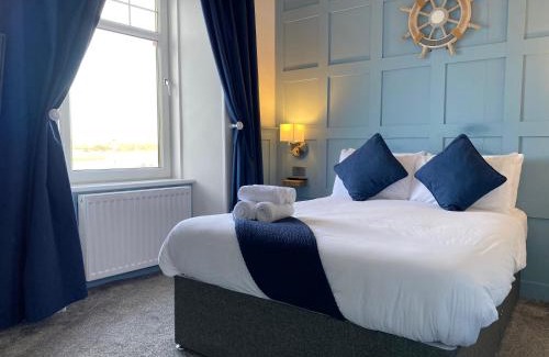 Irvine House | Marina View Guest House