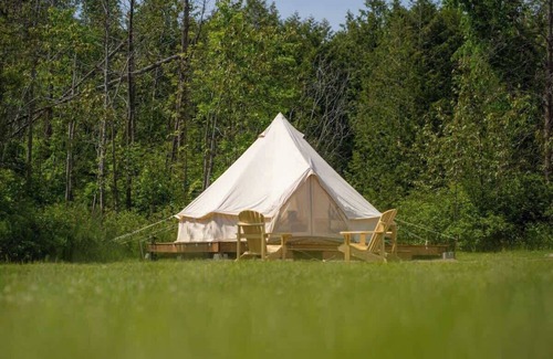 Miller Lake House | “Mariner” Luxury Glamping Tent | Tobermory