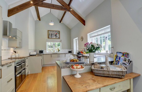 Lynmouth House | Mariners - Four Bedroom House, Sleeps 8