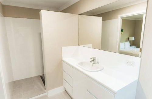Eagle Bay House | Mariners Rest