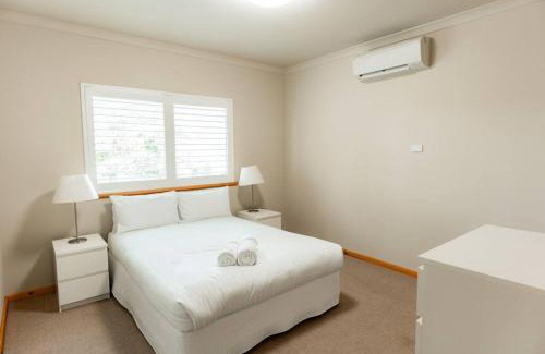 Eagle Bay House | Mariners Rest