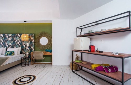 Faliraki Bed & Breakfast | Marini Seaside