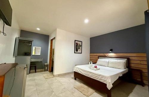 Puerto Galera Hotel | Marion Roos Hotel