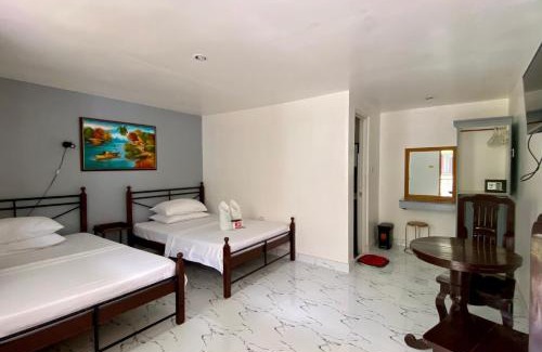 Puerto Galera Hotel | Marion Roos Hotel