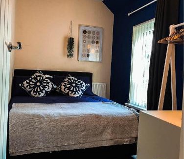 Abertillery House | Mariposa House - A Tasteful Escape in South Wales