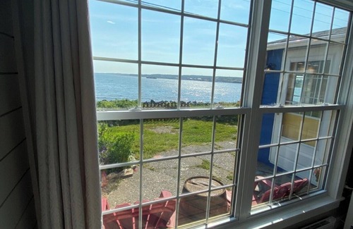 Louisbourg House | Maritimee in the Maritimes nLouisburg N.S.