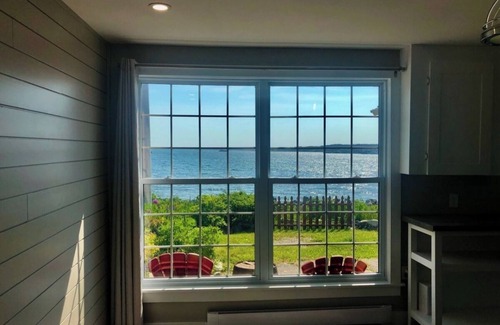 Louisbourg House | Maritimee in the Maritimes nLouisburg N.S.