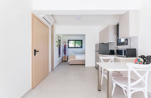 Nea Skioni House | Mariya Art Living