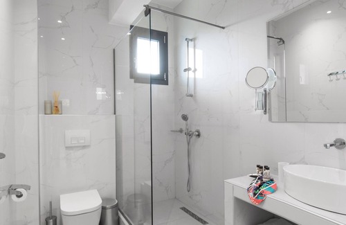 Nea Skioni House | Mariya Art Living