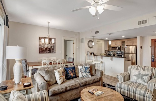 Sandestin Condo | Market Street Inn One-Bedroom Getaway - Your Ideal Retreat in Baytowne Wharf at Sandestin Golf and Beach Resort!