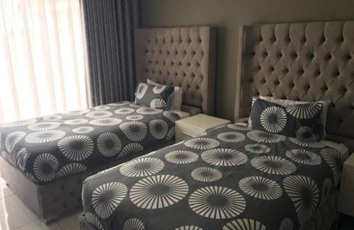 Swartruggens House | Marloti Guesthouse