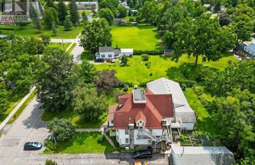 Marmora Bed & Breakfast | Marmora and Lake Inn and Victorian Diner
