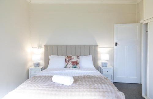 Ballandean House | Marnita Farmhouse at Golden Grove Estate Winery