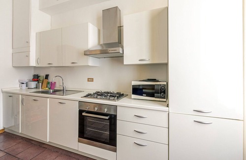 Porta Volta Apartment | Maroncelli a, Spacious And Modern 2 Br Apartment By Halldis