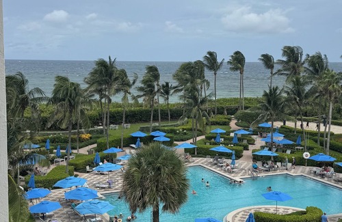 Marco Island Apartment | Marriot beachfront resort at Crystal shore in Marco Island 2 Br/2 BA villa