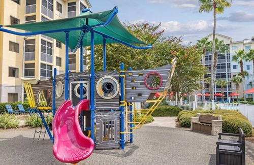Upper Grand Lagoon Apartment | Marriott Legends Edge Panama City 2BD