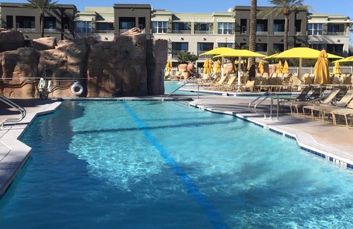 Desert Ridge Condo | Marriott's Canyon Villas Deluxe One Bedroom Master - Full Kitchen.