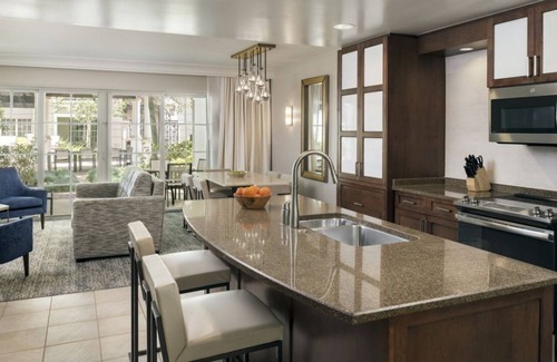 Florida Central Atlantic Coast Condo | Marriott's Lakeshore Reserve | Four 2BR/2BA Villas