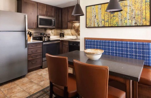 Peak 9 Villa | Marriott's Mountain Valley Lodge at Breckenridge (1 Bedroom Premium)