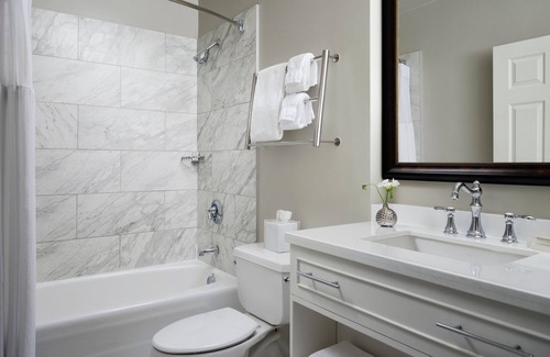 Downtown Boston Hotel | Marriott Vacation Club® at Custom House, Boston