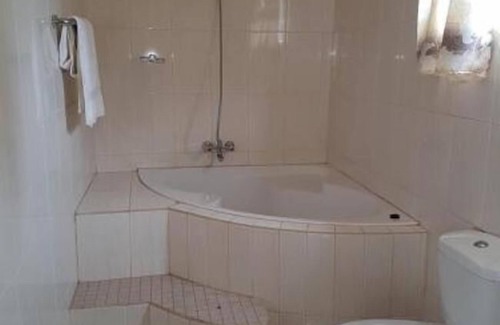 Kalomo House | Marsy Lodge