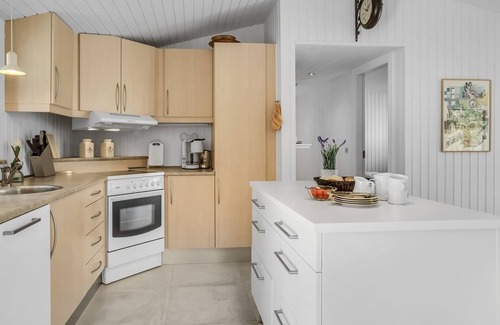 Bratten Strand House | "Martina" - 500m from the sea by Interhome