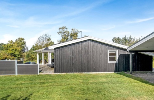 Bratten Strand House | "Martina" - 500m from the sea by Interhome