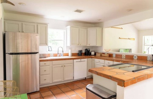 Martindale House | Martindale River House