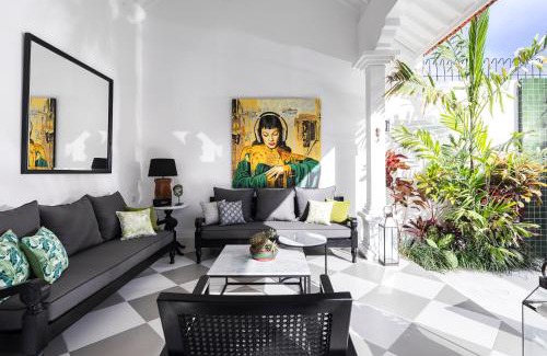 Berawa Villa | Martini Beachside Villa 1
