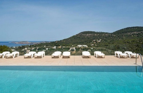 Cala Vadella Villa | Marvellous Ibiza Apartment | Apartment Secre | 2 Bedroom Suite | Private.