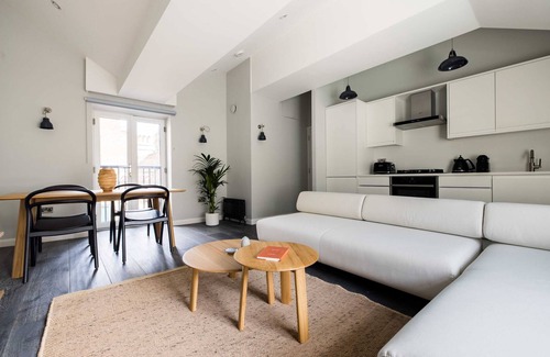 Chinatown Apartment | Marvellous Leicester Sq 2BR - Netflix & Nespresso