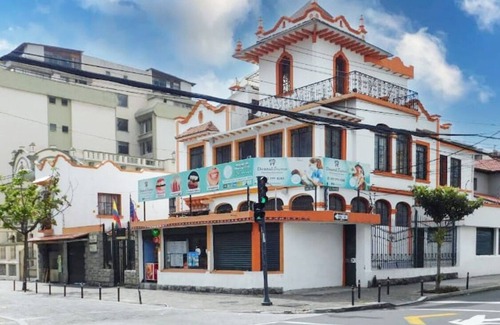 La Mariscal Apartment | Marvelous 5-bedroom apartment with WiFi in Quito