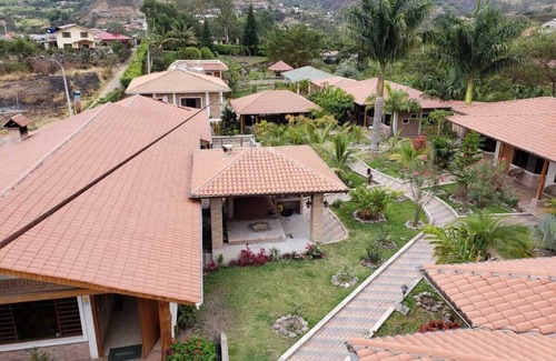 Nabon House | Marvelous bungalow with WiFi in the Yunguilla Valley
